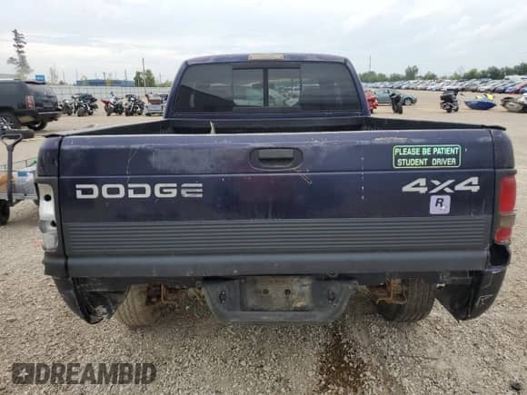 1998 Dodge 1500 with VIN 3B7HF12Z4WG121749, listed as a Copart auction lot 67232895 with Not provided miles and Salvage title. Bid and sale history available at DreamBid. Image 6.