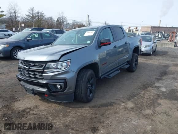 2022 Chevrolet Colorado 4WD LT z VIN 1GCGTCEN7N1145713, wystawiony jako IAAI lot #41617561 z przebiegiem 21 846 mil mil oraz . Historia ofert i sprzedaży dostępna na DreamBid. Obrazek 2.