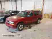 2003 Chevrolet Blazer LS с VIN 1GNDT13X03K175789, выставлен на аукционе IAAI как лот 42166503 с пробегом 302 661 миль миль и . История ставок и продаж доступна на DreamBid. Изображение 2.