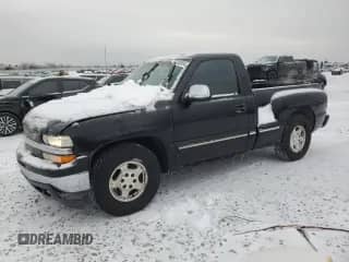 1999 Chevrolet Silverado 1500 LS with VIN 1GCEC14T0XZ174633, listed as a Copart auction lot 89273235 with Not provided miles and Salvage title. Bid and sale history available at DreamBid. Image 1.
