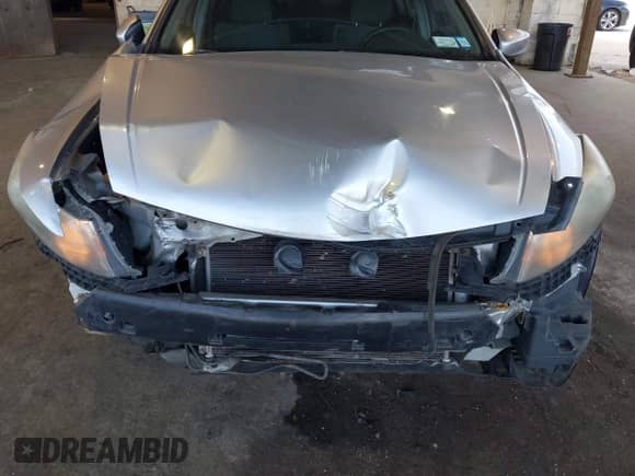 2008 Honda Accord EX with VIN 1HGCP26738A061875, listed as a IAAI auction lot 41957925 with 157,823 mi miles and . Bid and sale history available at DreamBid. Image 6.