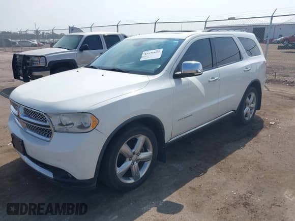 2011 Dodge Durango Citadel with VIN 1D4SE5GT4BC595172, listed as a IAAI auction lot 43136894 with 200,509 mi miles and . Bid and sale history available at DreamBid. Image 17.