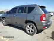 2012 Jeep Compass Sport z VIN 1C4NJCBA0CD618121, wystawiony jako Copart lot #84818275 z przebiegiem 170 126 mil mil oraz Szkoda całkowita • Salvage title. Historia ofert i sprzedaży dostępna na DreamBid. Obrazek 2.