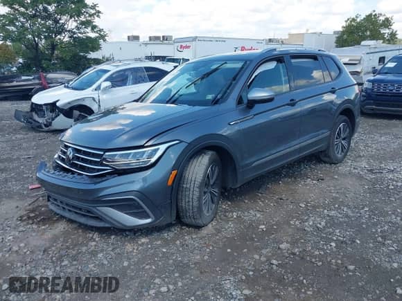 2024 Volkswagen Tiguan Wolfsburg Edition с VIN 3VVAB7AX7RM216006, выставлен на аукционе IAAI как лот 43137852 с пробегом Не указан миль и . История ставок и продаж доступна на DreamBid. Изображение 2.