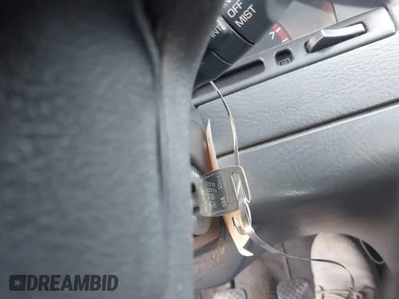 1994 Saturn SL с VIN 1G8ZJ557XRZ136761, выставлен на аукционе IAAI как лот 42476500 с пробегом 200 187 миль миль и . История ставок и продаж доступна на DreamBid. Изображение 11.