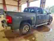 2011 Chevrolet Silverado 1500 LT z VIN 3GCPKSEA6BG340869, wystawiony jako Copart lot #69801835 z przebiegiem 227 675 mil mil oraz Szkoda całkowita • Salvage title. Historia ofert i sprzedaży dostępna na DreamBid. Obrazek 3.
