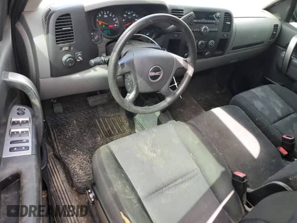 2011 GMC Sierra 1500 SL с VIN 3GTP2UEA9BG405337, выставлен на аукционе Copart как лот 48184295 с пробегом 117 060 миль миль и Списание • Salvage title. История ставок и продаж доступна на DreamBid. Изображение 8.