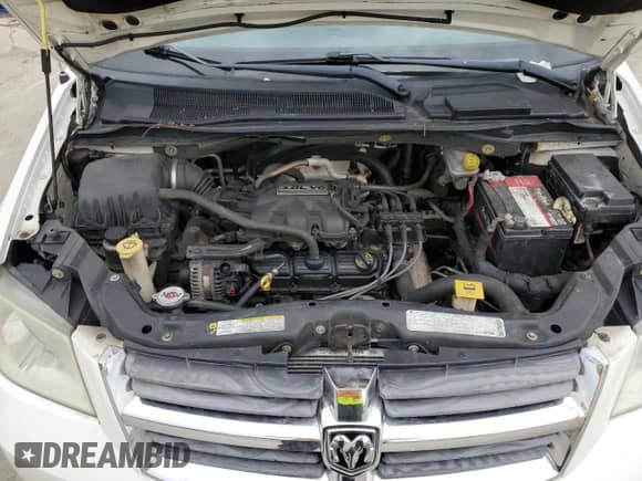 2009 Dodge Grand Caravan SXT with VIN 2D8HN54169R584641, listed as a Copart auction lot 49898095 with 201,458 mi miles and Salvage title. Bid and sale history available at DreamBid. Image 12.