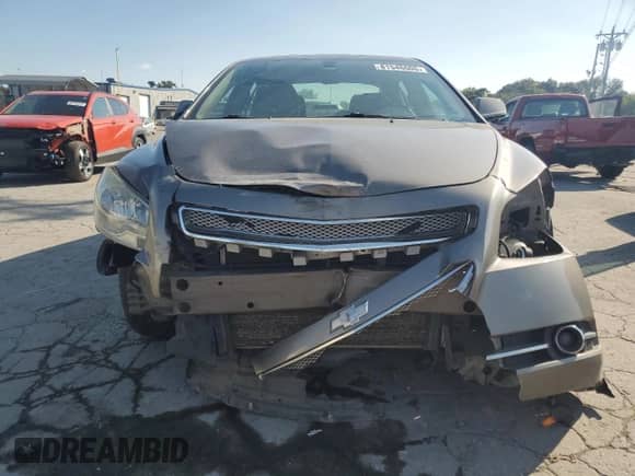 2012 Chevrolet Malibu LTZ with VIN 1G1ZG5E73CF117104, listed as a Copart auction lot 81546505 with 230,214 mi miles and Salvage title. Bid and sale history available at DreamBid. Image 5.