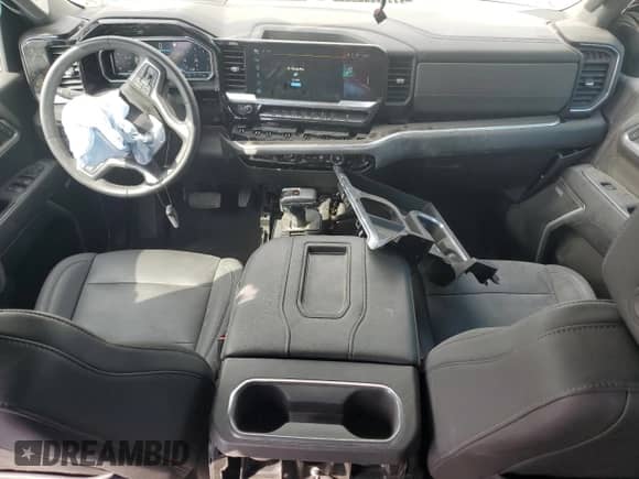 2022 Chevrolet Silverado 1500 RST with VIN 1GCUDEET6NZ575504, listed as a Copart auction lot 50902685 with 18,533 mi miles and Salvage title. Bid and sale history available at DreamBid. Image 8.