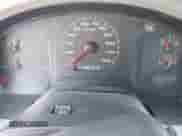 2006 Ford F-150 STX z VIN 1FTRX14W46KD80528, wystawiony jako IAAI lot #43485639 z przebiegiem 218 005 mil mil oraz . Historia ofert i sprzedaży dostępna na DreamBid. Obrazek 7.