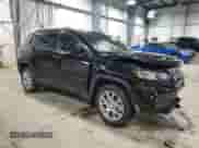 2024 Jeep Compass Latitude Lux с VIN 3C4NJDFN4RT169614, выставлен на аукционе Copart как лот 54626595 с пробегом 2 461 миль миль и Списание • Salvage title. История ставок и продаж доступна на DreamBid. Изображение 4.