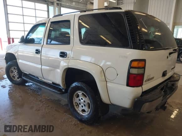2004 Chevrolet Tahoe LT with VIN 1GNEK13ZX4J256427, listed as a IAAI auction lot 41682840 with Not provided miles and . Bid and sale history available at DreamBid. Image 3.