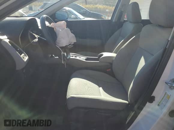 2022 Honda HR-V LX с VIN 3CZRU6H3XNM709045, выставлен на аукционе Copart как лот 82567595 с пробегом 73 623 миль миль и Списание • Salvage title. История ставок и продаж доступна на DreamBid. Изображение 7.