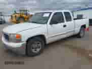 2000 GMC Sierra 1500 SLE z VIN 1GTEC19T5YZ262796, wystawiony jako IAAI lot #42942779 z przebiegiem 144 201 mil mil oraz . Historia ofert i sprzedaży dostępna na DreamBid. Obrazek 17.