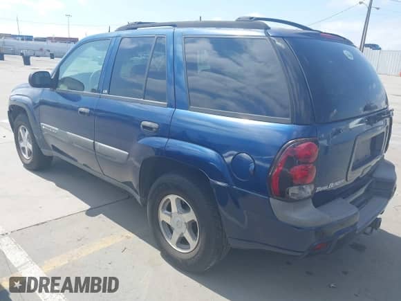 2004 Chevrolet TrailBlazer LT with VIN 1GNDS13S342318808, listed as a IAAI auction lot 42451773 with 238,750 mi miles and . Bid and sale history available at DreamBid. Image 3.