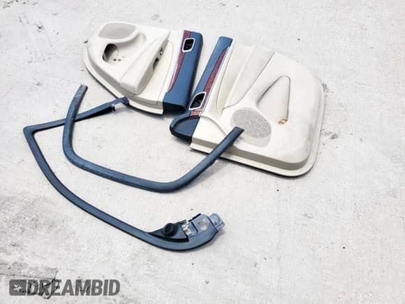 2012 Jeep Grand Cherokee Limited z VIN 1C4RJEBG8CC137430, wystawiony jako Copart lot #62833655 z przebiegiem 133 892 mil mil oraz Szkoda całkowita • Salvage title. Historia ofert i sprzedaży dostępna na DreamBid. Obrazek 12.