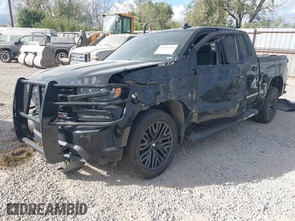 2020 Chevrolet Silverado 1500 LT with VIN 3GCUYDED4LG194755, listed as a IAAI auction lot 43380239 with 194,793 mi miles and . Bid and sale history available at DreamBid. Image 2.