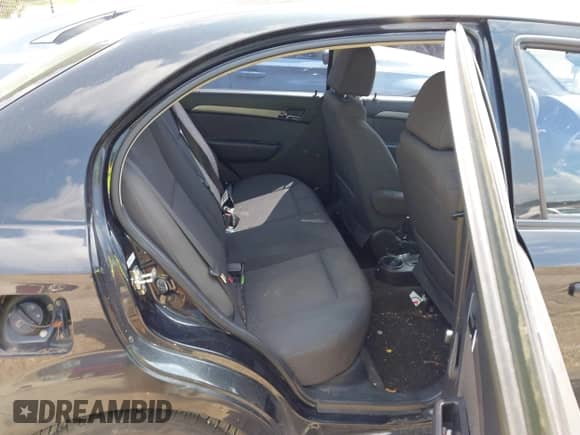 2009 Chevrolet Aveo 1LT with VIN KL1TD56E69B617817, listed as a IAAI auction lot 42924788 with Not provided miles and . Bid and sale history available at DreamBid. Image 8.