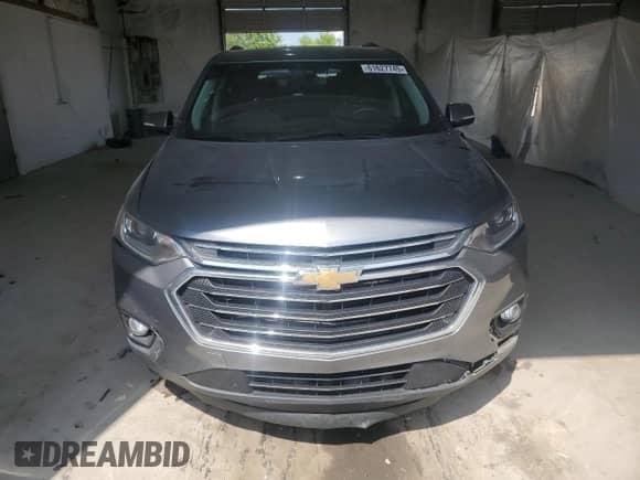 2018 Chevrolet Traverse LT Cloth with VIN 1GNERGKW3JJ107875, listed as a Copart auction lot 61627745 with 133,980 mi miles and Salvage title. Bid and sale history available at DreamBid. Image 5.