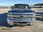 2019 Chevrolet Silverado 2500HD Work Truck z VIN 1GC1KREG9KF280820, wystawiony jako Copart lot #88048585 z przebiegiem 101 877 mil mil oraz Szkoda całkowita • Salvage title. Historia ofert i sprzedaży dostępna na DreamBid. Obrazek 5.