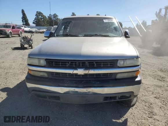 2002 Chevrolet Silverado 1500HD LT с VIN 1GCGK13U12F106955, выставлен на аукционе Copart как лот 71199304 с пробегом Не указан миль и Списание • Salvage title. История ставок и продаж доступна на DreamBid. Изображение 5.