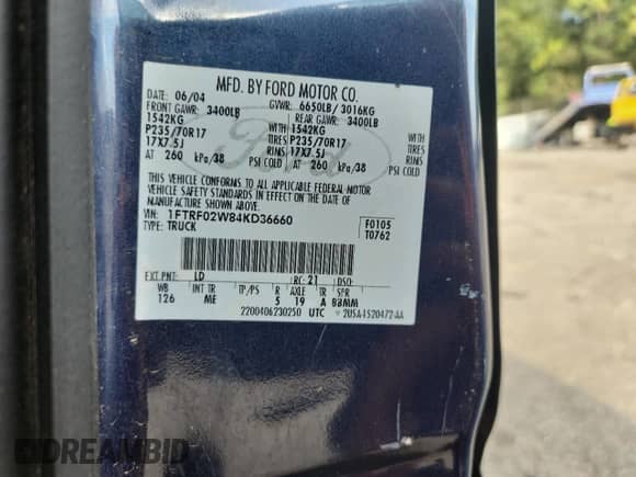 2004 Ford F-150 STX z VIN 1FTRF02W84KD36660, wystawiony jako Copart lot #83802465 z przebiegiem Nie podano mil oraz Szkoda całkowita • Salvage title. Historia ofert i sprzedaży dostępna na DreamBid. Obrazek 12.