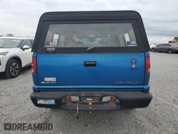 2000 Chevrolet S-10 LS z VIN 1GCDT19W0YK211205, wystawiony jako Copart lot #54510325 z przebiegiem 155 665 mil mil oraz Szkoda całkowita • Salvage title. Historia ofert i sprzedaży dostępna na DreamBid. Obrazek 6.