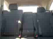 2018 Kia Sorento LX z VIN 5XYPG4A36JG386381, wystawiony jako Copart lot #70517625 z przebiegiem 168 252 mil mil oraz Czysty tytuł • Clean title. Historia ofert i sprzedaży dostępna na DreamBid. Obrazek 10.