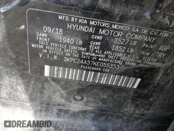 2019 Hyundai Accent SE z VIN 3KPC24A37KE055353, wystawiony jako Copart lot #86146045 z przebiegiem 115 977 mil mil oraz Czysty tytuł • Clean title. Historia ofert i sprzedaży dostępna na DreamBid. Obrazek 12.