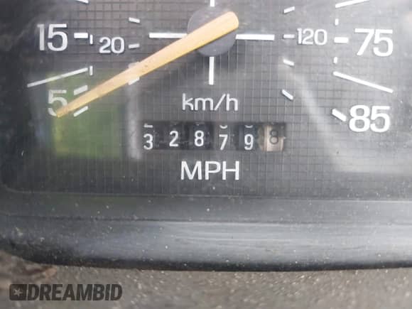 1986 Ford F-150 z VIN 1FTCF15Y2GKB55891, wystawiony jako IAAI lot #42961014 z przebiegiem 32 879 mil mil oraz . Historia ofert i sprzedaży dostępna na DreamBid. Obrazek 12.