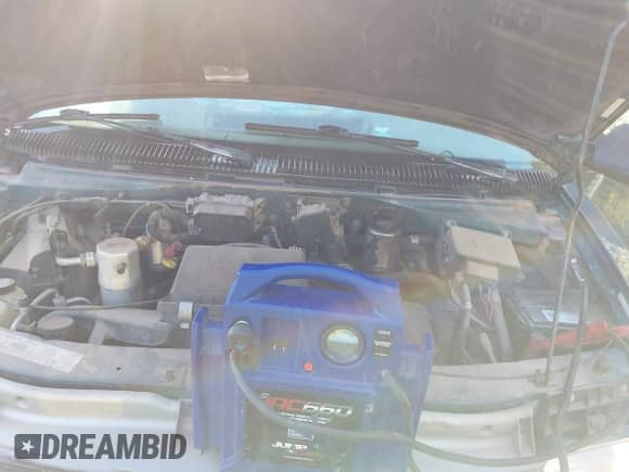 2000 Chevrolet Astro с VIN 1GNDM19W2YB192645, выставлен на аукционе IAAI как лот 43010186 с пробегом 234 033 миль миль и . История ставок и продаж доступна на DreamBid. Изображение 10.