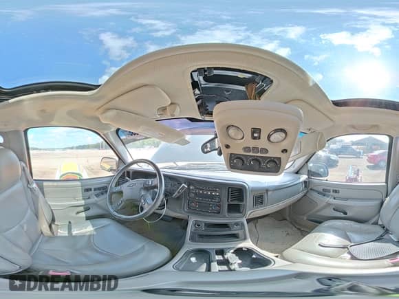 2004 Chevrolet Tahoe LT с VIN 1GNEC13Z14R169398, выставлен на аукционе Copart как лот 68114635 с пробегом Не указан миль и Списание • Salvage title. История ставок и продаж доступна на DreamBid. Изображение 15.