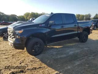 2022 Chevrolet Silverado 1500 Custom Trail Boss с VIN 3GCPDCEK7NG532153, выставлен на аукционе Copart как лот 78798674 с пробегом 92 103 миль миль и Списание • Salvage title. История ставок и продаж доступна на DreamBid. Изображение 1.