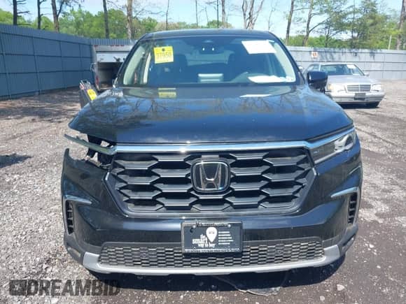 2025 Honda Pilot EX-L с VIN 5FNYG1H43SB004785, выставлен на аукционе IAAI как лот 42190826 с пробегом 8 831 миль миль и . История ставок и продаж доступна на DreamBid. Изображение 12.