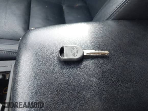 2014 Toyota Camry L with VIN 4T1BF1FK7EU745488, listed as a IAAI auction lot 43133706 with Not provided miles and . Bid and sale history available at DreamBid. Image 11.