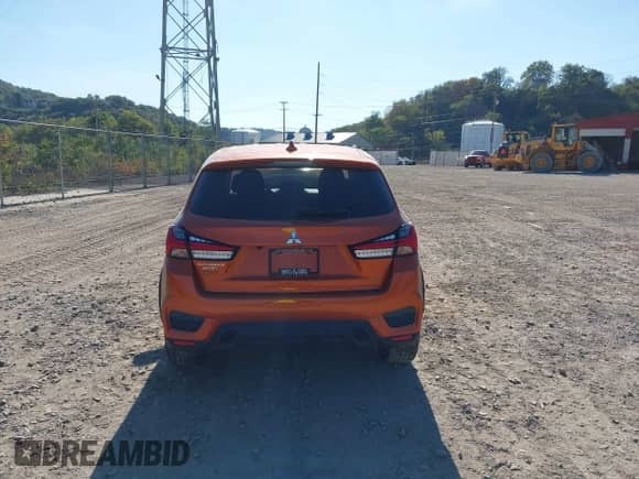 2020 Mitsubishi Outlander ES с VIN JA4AP3AUXLU030441, выставлен на аукционе IAAI как лот 43364074 с пробегом 27 357 миль миль и . История ставок и продаж доступна на DreamBid. Изображение 16.