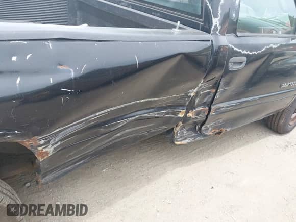 1999 Dodge 1500 with VIN 1B7HC16X7XS152439, listed as a IAAI auction lot 42676198 with 300,329 mi miles and . Bid and sale history available at DreamBid. Image 6.