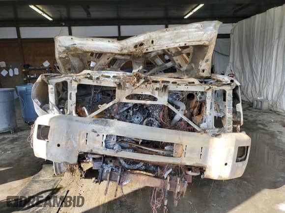 2016 Chevrolet Silverado 2500HD LTZ с VIN 1GC1KWE84GF152810, выставлен на аукционе Copart как лот 83862715 с пробегом Не указан миль и Списание • Salvage title. История ставок и продаж доступна на DreamBid. Изображение 5.