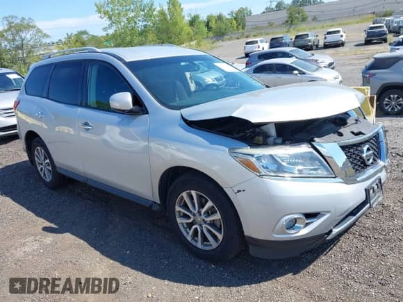 2016 Nissan Pathfinder Platinum with VIN 5N1AR2MM4GC659531, listed as a IAAI auction lot 43121101 with 114,534 mi miles and . Bid and sale history available at DreamBid. Image 1.