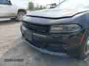 2015 Dodge Charger Police z VIN 2C3CDXKT5FH772424, wystawiony jako IAAI lot #43242381 z przebiegiem 126 224 mil mil oraz . Historia ofert i sprzedaży dostępna na DreamBid. Obrazek 17.