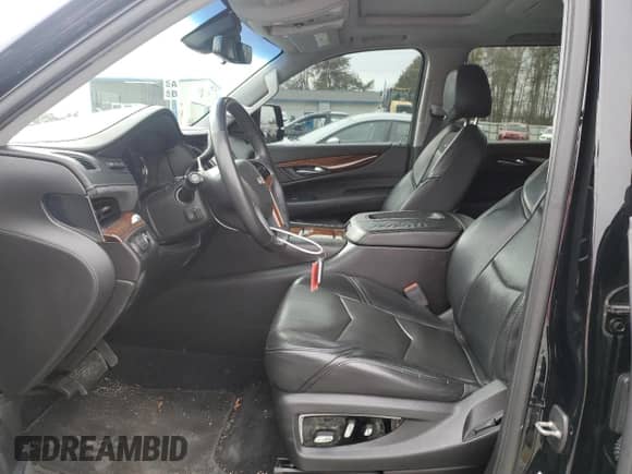 2018 Cadillac Escalade ESV Luxury с VIN 1GYS3HKJ0JR120280, выставлен на аукционе Copart как лот 48056325 с пробегом 132 223 миль миль и Списание • Salvage title. История ставок и продаж доступна на DreamBid. Изображение 7.