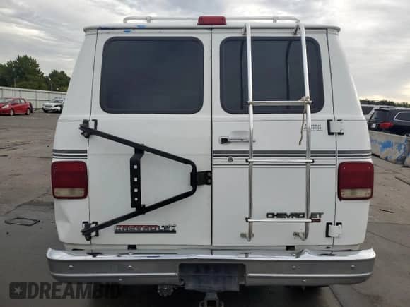 1995 Chevrolet Chevy Van с VIN 1GBEG25H0SF243534, выставлен на аукционе Copart как лот 64175964 с пробегом 134 916 миль миль и Списание • Salvage title. История ставок и продаж доступна на DreamBid. Изображение 6.