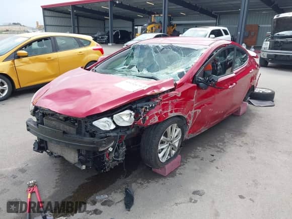 2015 Hyundai Elantra SE z VIN KMHDH4AE9FU320832, wystawiony jako IAAI lot #43132179 z przebiegiem 121 804 mil mil oraz . Historia ofert i sprzedaży dostępna na DreamBid. Obrazek 6.