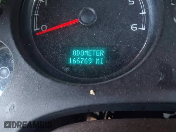 2011 Chevrolet Tahoe LTZ with VIN 1GNSCCE06BR334632, listed as a IAAI auction lot 43493090 with 166,769 mi miles and . Bid and sale history available at DreamBid. Image 16.