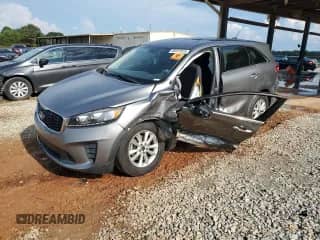 2019 Kia Sorento LX with VIN 5XYPG4A56KG452558, listed as a Copart auction lot 66914915 with Not provided miles and Salvage title. Bid and sale history available at DreamBid. Image 1.