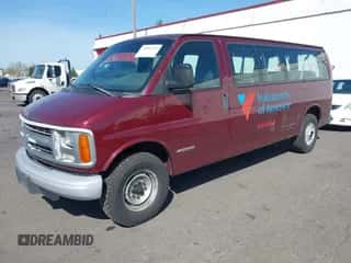2002 Chevrolet Express с VIN 1GAHG39R121187336, выставлен на аукционе IAAI как лот 41884194 с пробегом 58 239 миль миль и . История ставок и продаж доступна на DreamBid. Изображение 2.