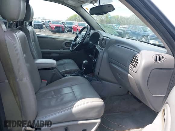 2008 Chevrolet TrailBlazer 1LT с VIN 1GNDT13S282257776, выставлен на аукционе IAAI как лот 42092514 с пробегом 279 395 миль миль и . История ставок и продаж доступна на DreamBid. Изображение 5.
