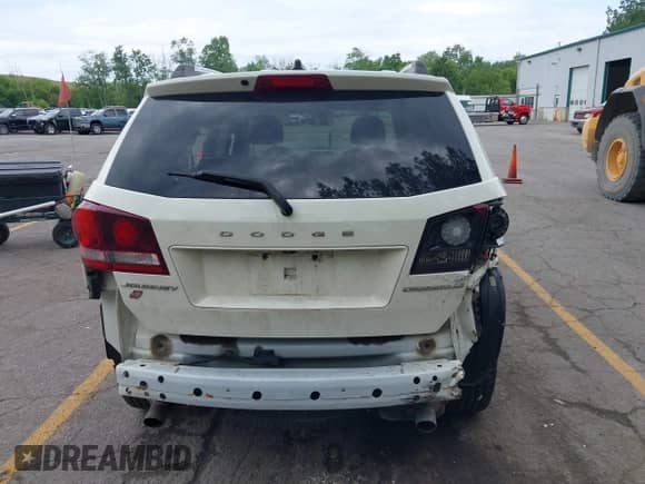 2018 Dodge Journey Crossroad with VIN 3C4PDDGG2JT387250, listed as a IAAI auction lot 42534756 with 134,594 mi miles and . Bid and sale history available at DreamBid. Image 16.
