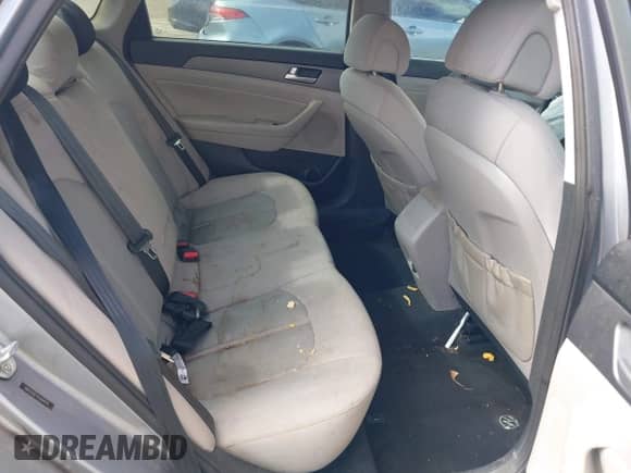 2015 Hyundai Sonata SE z VIN 5NPE24AF7FH184519, wystawiony jako IAAI lot #43394425 z przebiegiem 195 762 mil mil oraz . Historia ofert i sprzedaży dostępna na DreamBid. Obrazek 8.